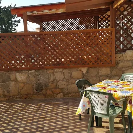 Venus Beach Village דירה