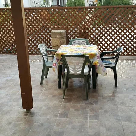 Venus Beach Village דירה Paphos